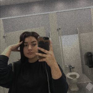 Meet your Posher, Evin